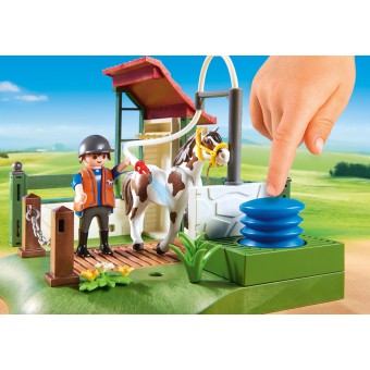 Playmobil - Myjnia dla koni 6929