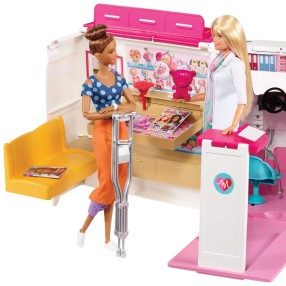 Barbie - Karetka Mobilna klinika 2 w 1 FRM19