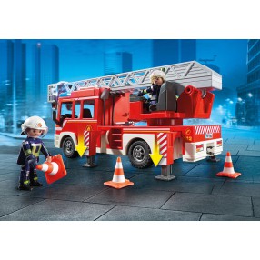 Playmobil - Samochód strażacki z drabiną 9463