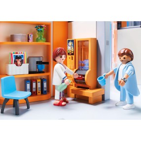 Playmobil - Duży szpital z wyposażeniem 70190