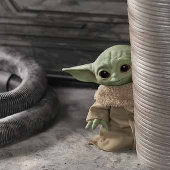 Hasbro Star Wars Mandalorian The Child - Interaktywna Figurka Baby Yoda F1115