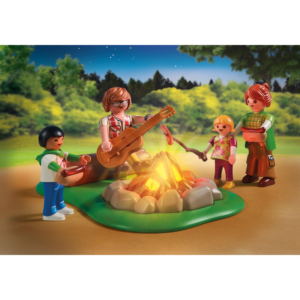 Playmobil Family Fun Campsite with Campfire (71425)