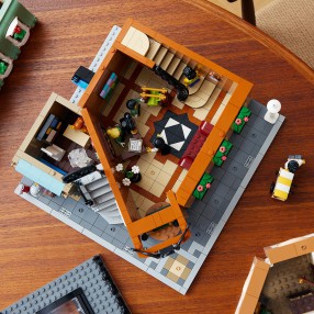 LEGO Icons - Hotel butikowy 10297