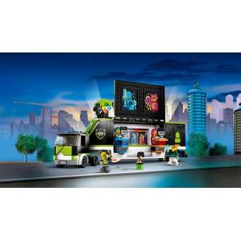 LEGO City - Ciężarówka na turniej gier 60388