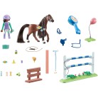 Playmobil - Horses of Waterfall Zoe i koń Blaze z przeszkodami 71355