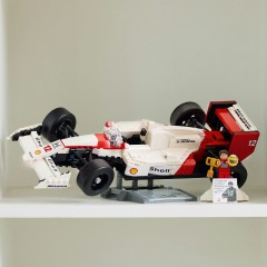 LEGO Icons - McLaren MP4/4 i Ayrton Senna 10330