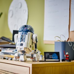 LEGO Star Wars - R2-D2 75379