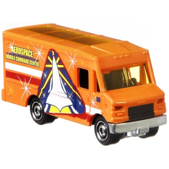 Matchbox - Pojazd transportowy z rakietą kosmiczną + autko HXY20